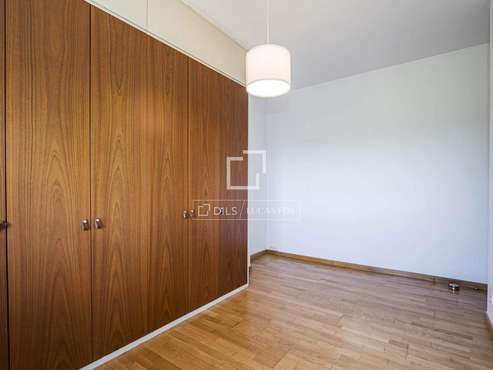 6 bedroom Villa for sale in Sant Cugat del Valles with pool garage - € 987,000 (Ref: 9793428)