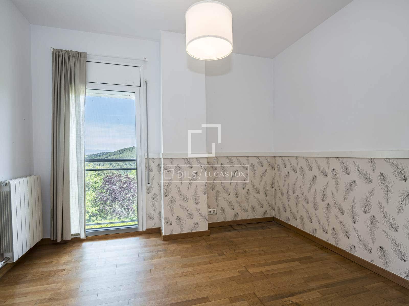 6 bedroom Villa for sale in Sant Cugat del Valles with pool garage - € 987,000 (Ref: 9793428)