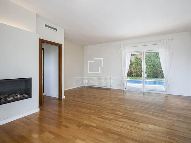 6 chambre Villa/Maison à vendre à Sant Cugat del Vallès avec piscine garage - 987 000 € (Ref: 9793428)