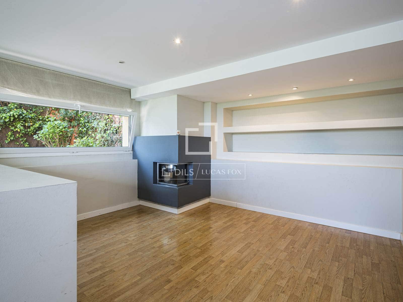 6 bedroom Villa for sale in Sant Cugat del Valles with pool garage - € 987,000 (Ref: 9793428)