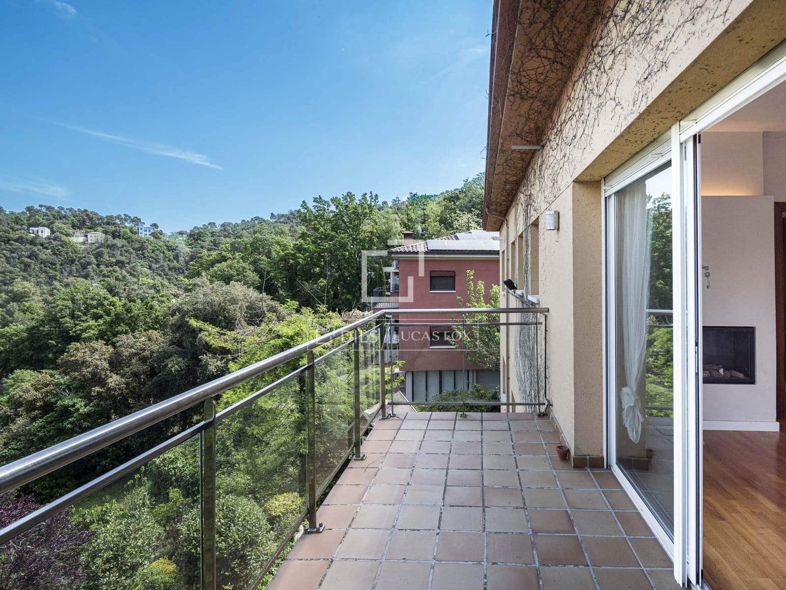 6 bedroom Villa for sale in Sant Cugat del Valles with pool garage - € 987,000 (Ref: 9793428)