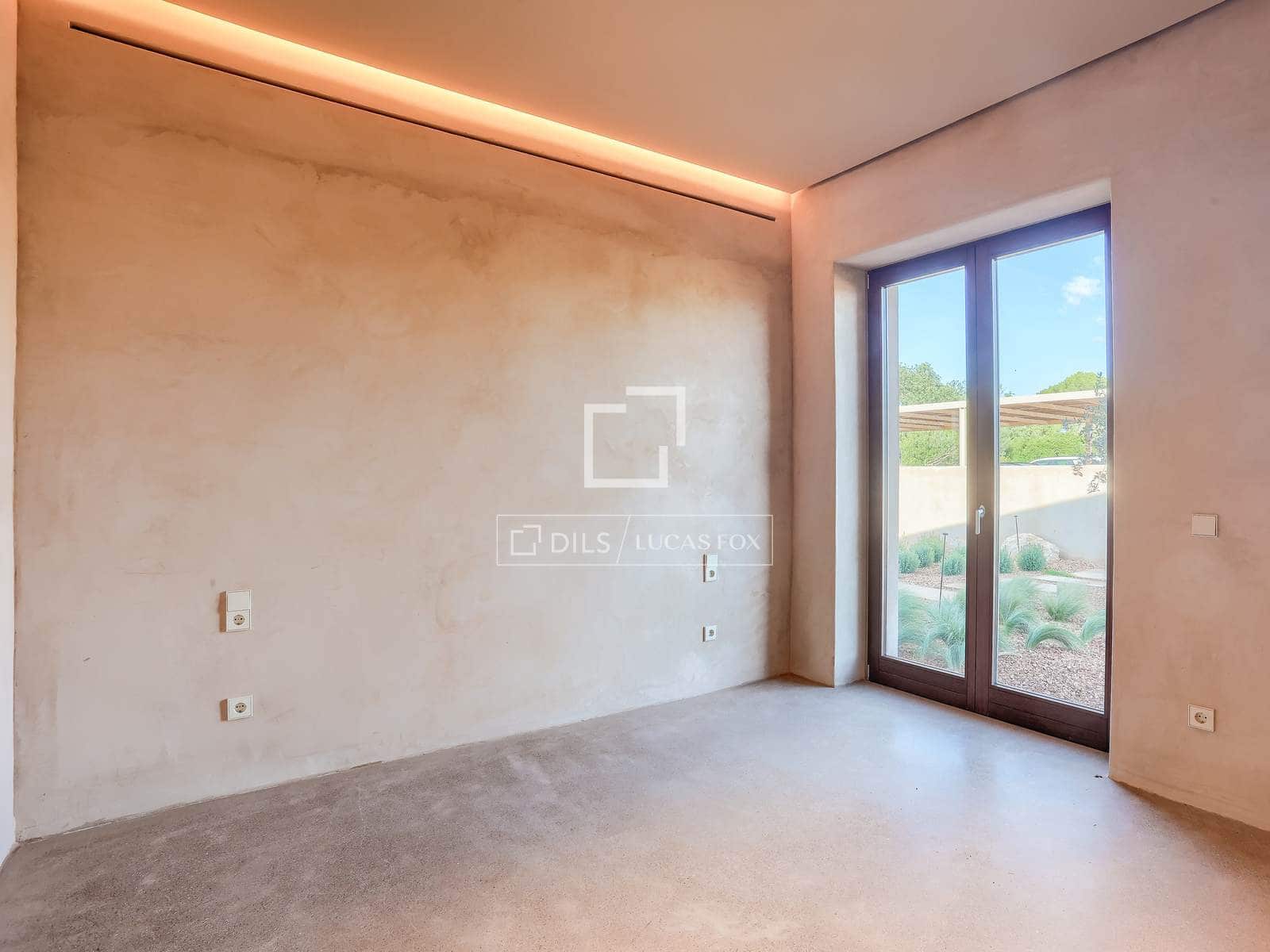 4 bedroom Finca/Country House for sale in Felanitx with pool garage - € 2,650,000 (Ref: 9793586)