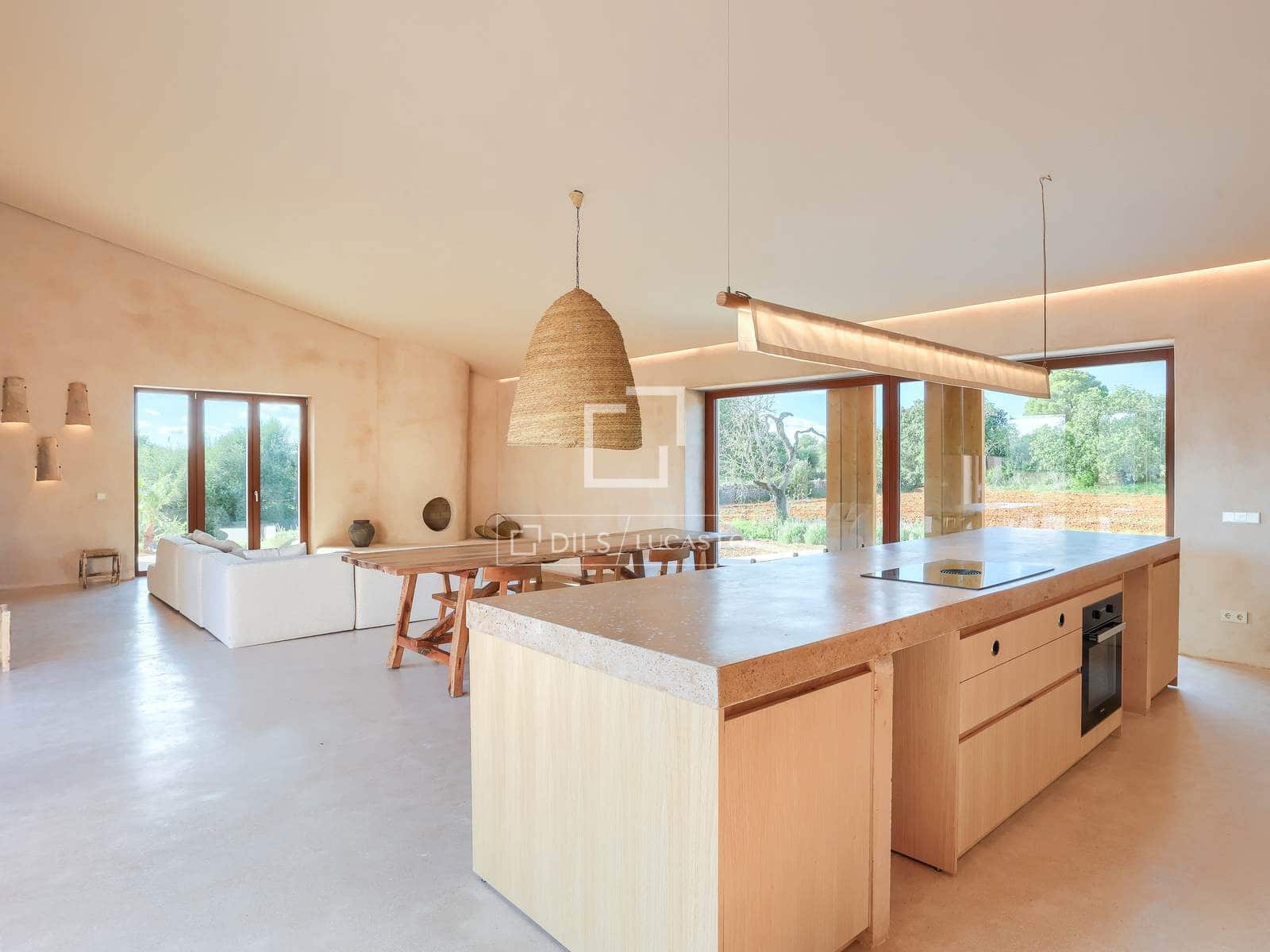 4 bedroom Finca/Country House for sale in Felanitx with pool garage - € 2,650,000 (Ref: 9793586)