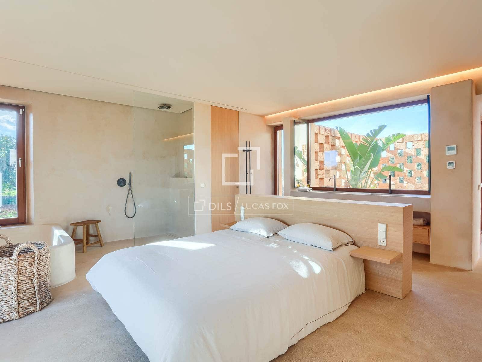 4 bedroom Finca/Country House for sale in Felanitx with pool garage - € 2,650,000 (Ref: 9793586)