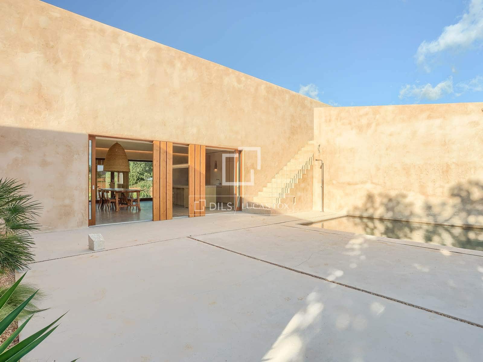 4 bedroom Finca/Country House for sale in Felanitx with pool garage - € 2,650,000 (Ref: 9793586)