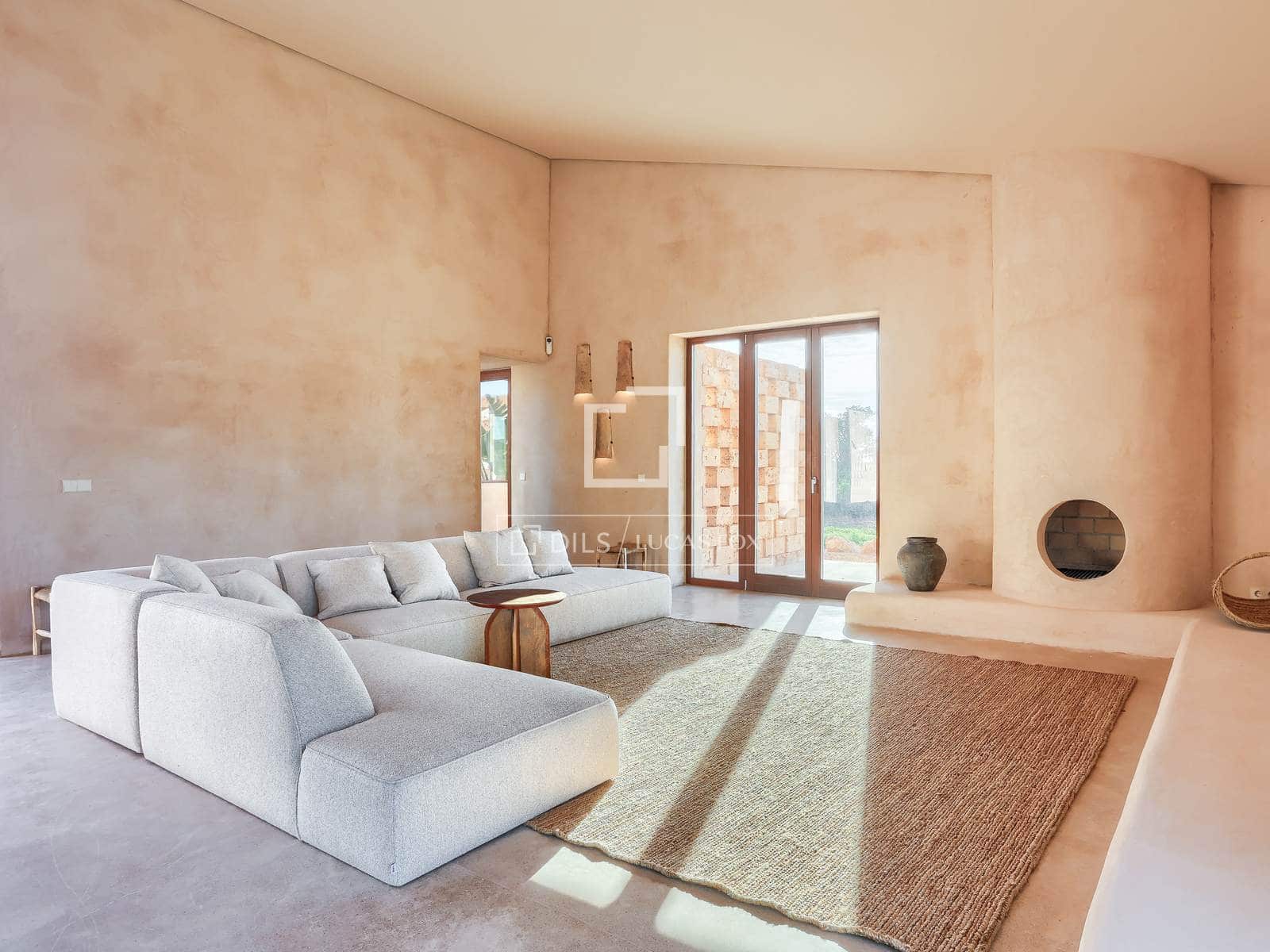 4 bedroom Finca/Country House for sale in Felanitx with pool garage - € 2,650,000 (Ref: 9793586)