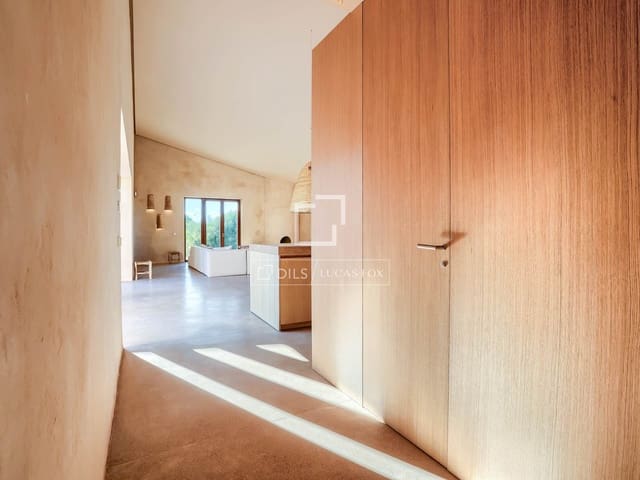 4 soveværelse Finca/Landehus til salg i Felanitx med swimmingpool garage - € 2.450.000 (Ref: 9793586)