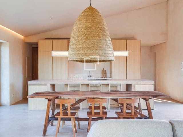 4 soveværelse Finca/Landehus til salg i Felanitx med swimmingpool garage - € 2.450.000 (Ref: 9793586)