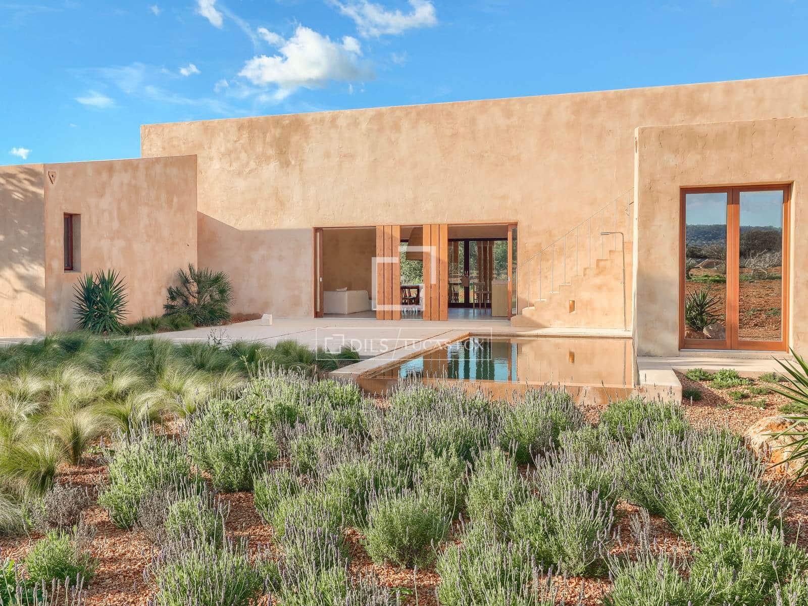 4 bedroom Finca/Country House for sale in Felanitx with pool garage - € 2,650,000 (Ref: 9793586)