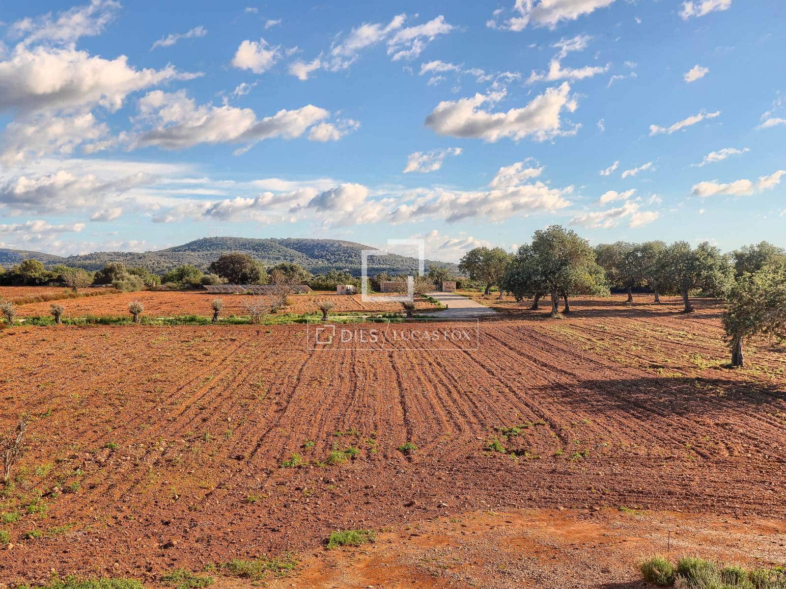 4 bedroom Finca/Country House for sale in Felanitx with pool garage - € 2,650,000 (Ref: 9793586)
