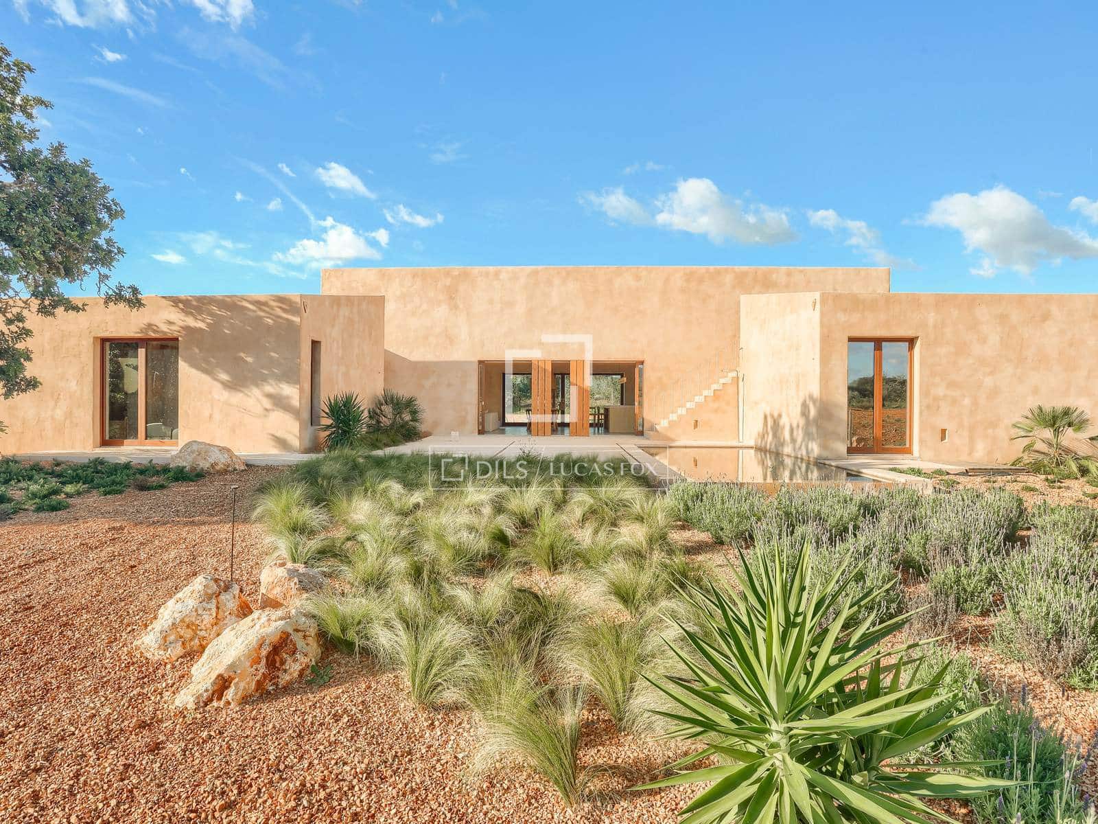 4 bedroom Finca/Country House for sale in Felanitx with pool garage - € 2,650,000 (Ref: 9793586)