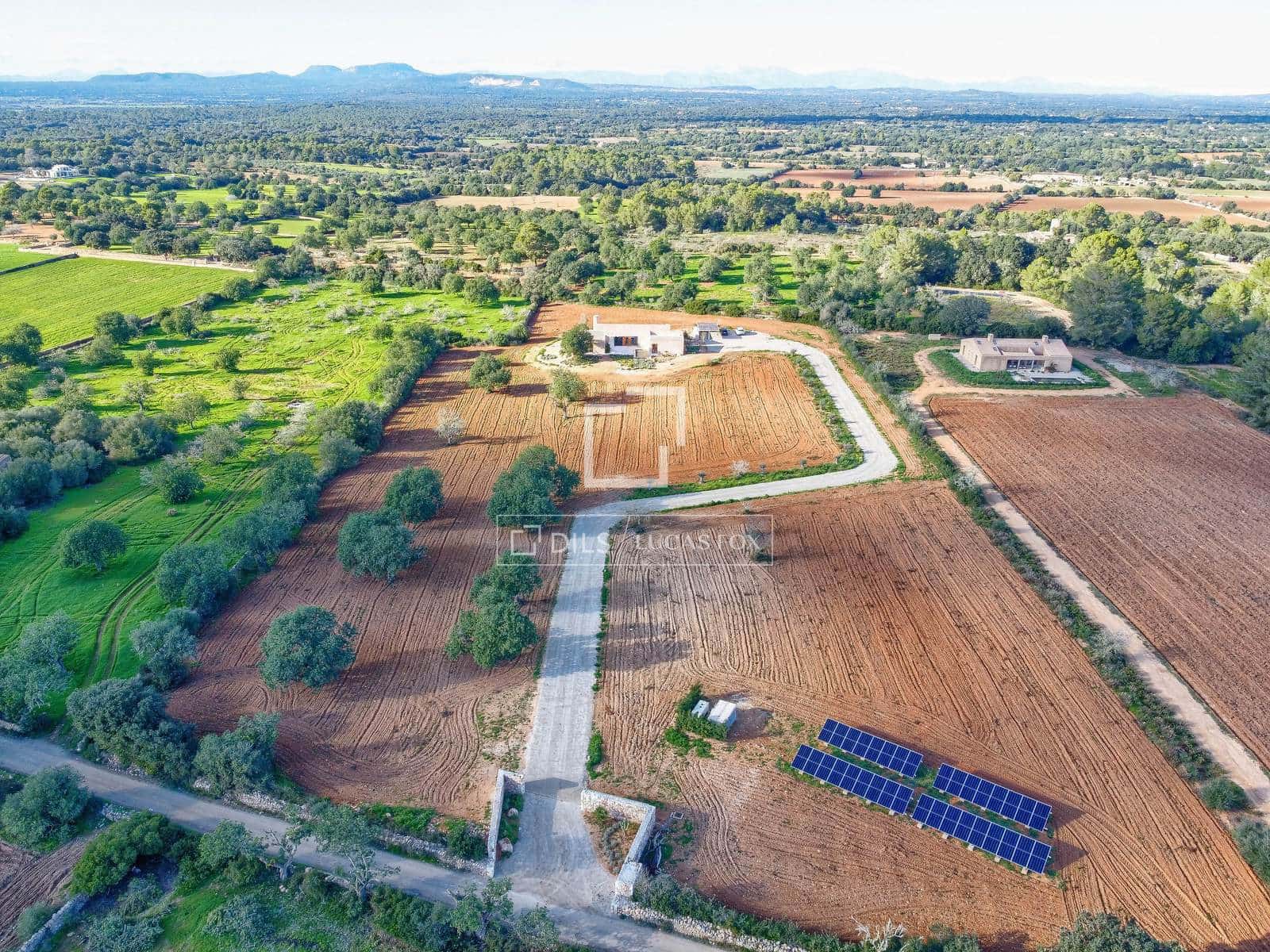 4 bedroom Finca/Country House for sale in Felanitx with pool garage - € 2,650,000 (Ref: 9793586)