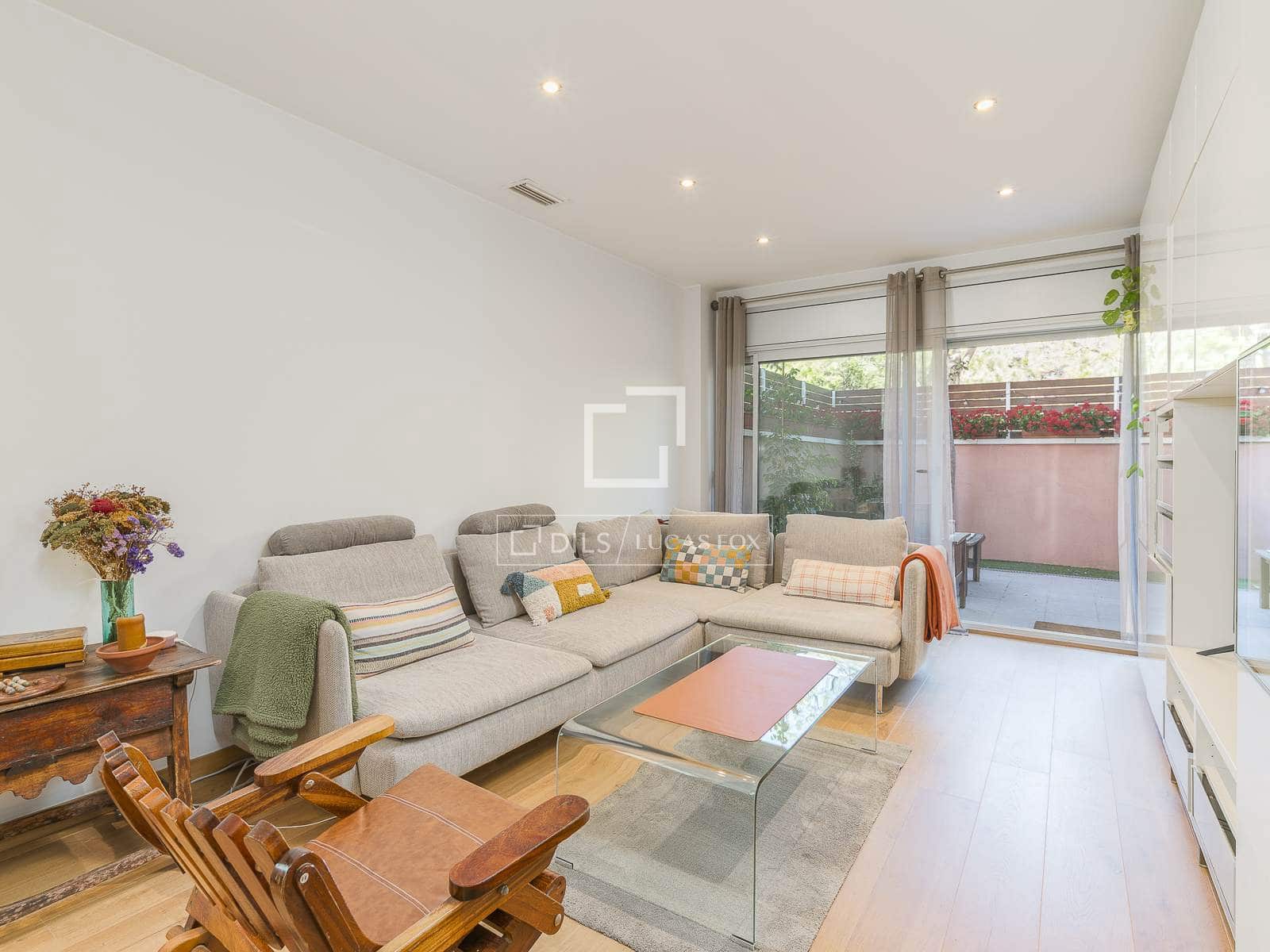 3 sypialnia Apartament na sprzedaż w Miasto Barcelona z basenem garażem - 675 000 € (Ref: 9793639)