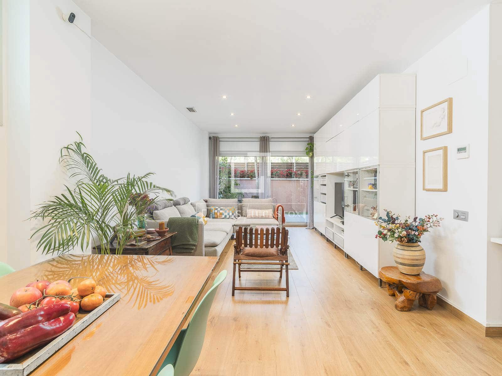 3 sypialnia Apartament na sprzedaż w Miasto Barcelona z basenem garażem - 675 000 € (Ref: 9793639)