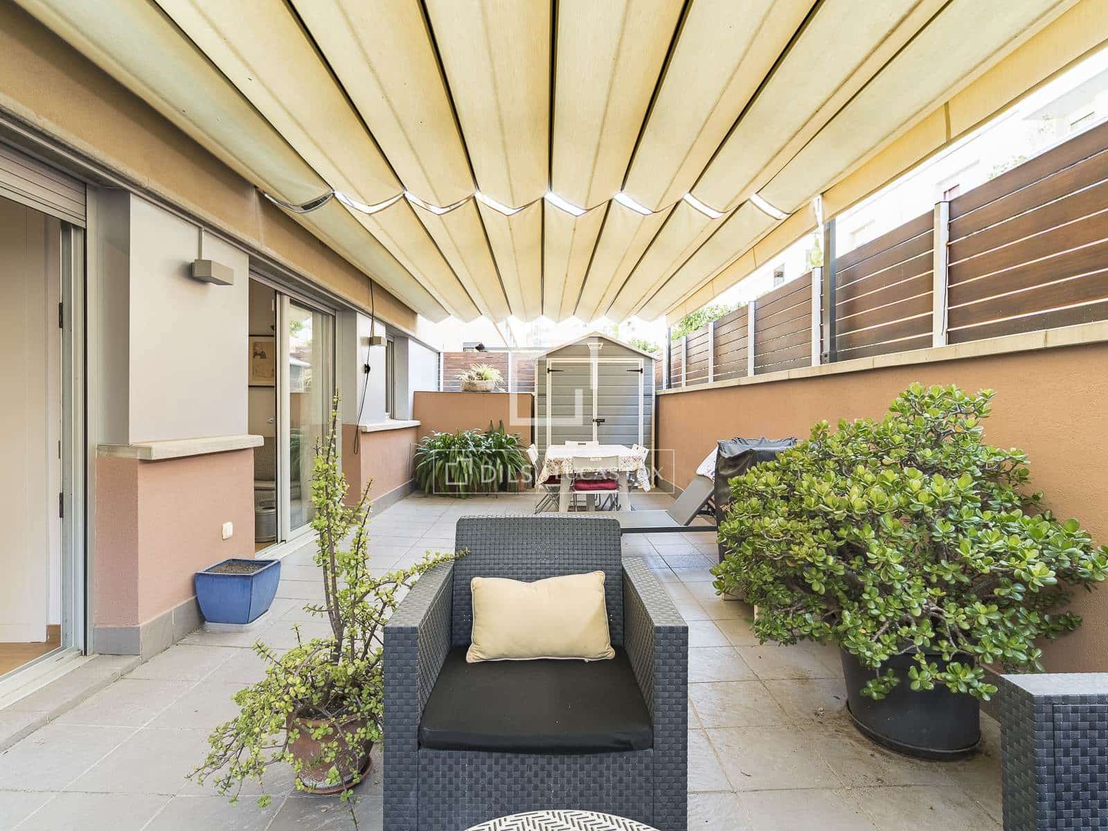 3 sypialnia Apartament na sprzedaż w Miasto Barcelona z basenem garażem - 675 000 € (Ref: 9793639)