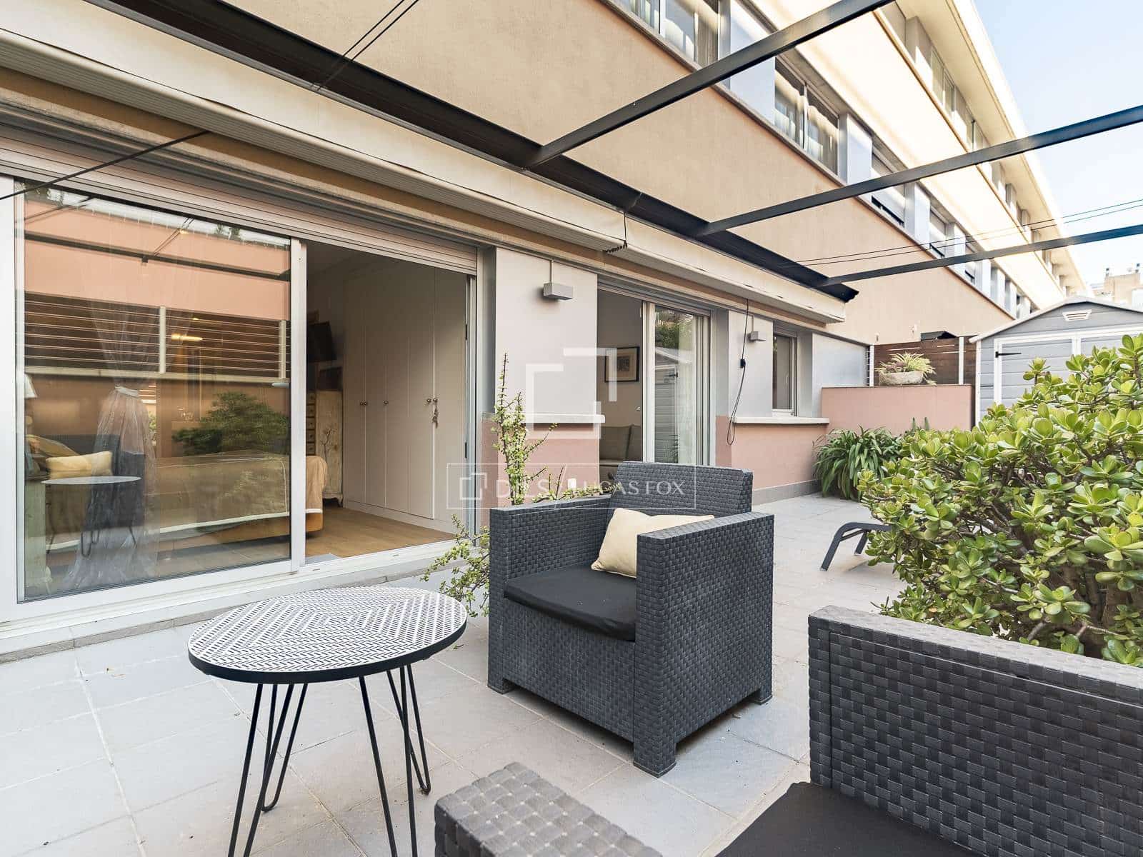 3 sypialnia Apartament na sprzedaż w Miasto Barcelona z basenem garażem - 675 000 € (Ref: 9793639)