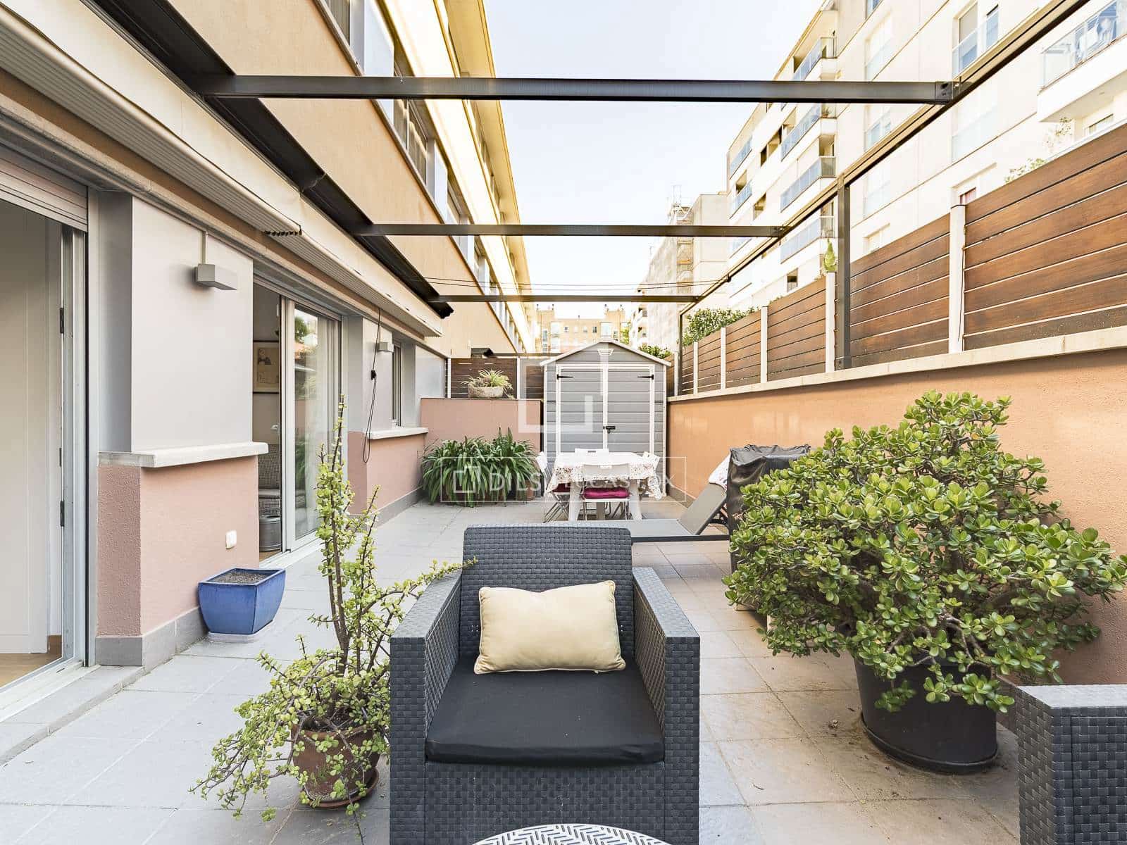 3 sypialnia Apartament na sprzedaż w Miasto Barcelona z basenem garażem - 675 000 € (Ref: 9793639)