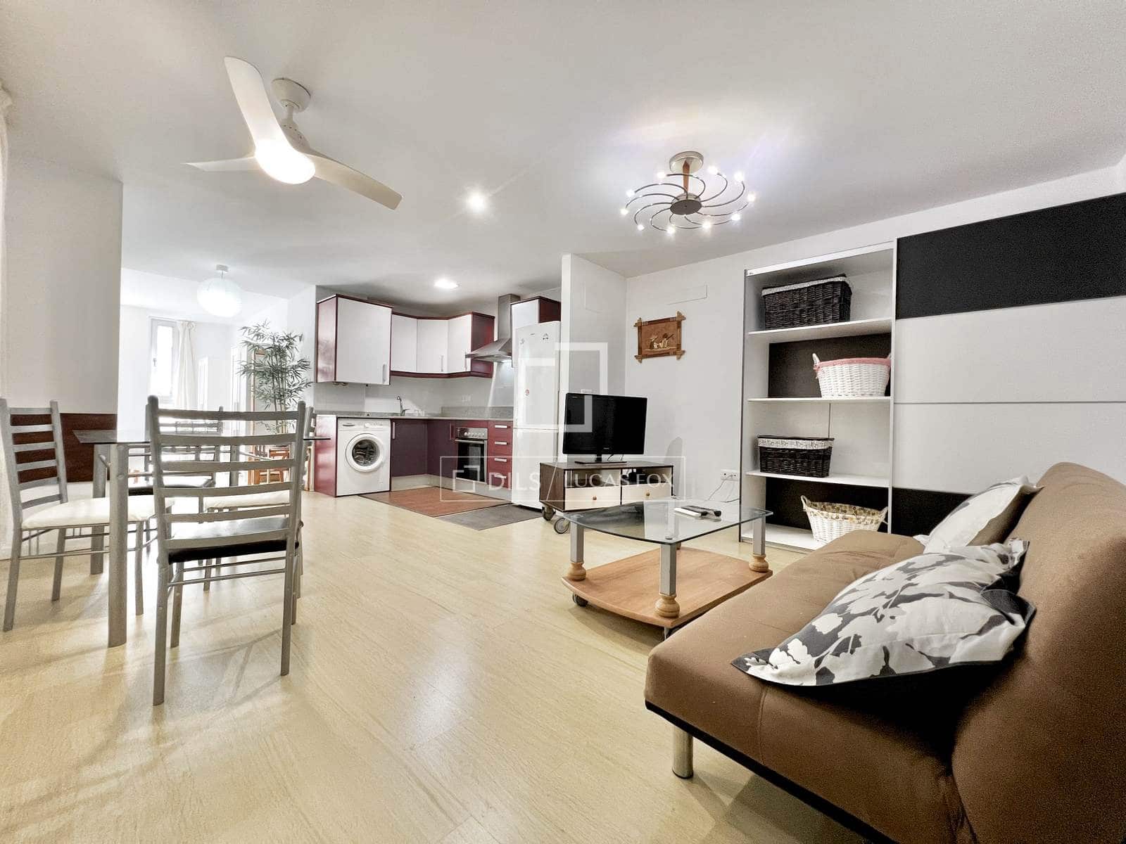 1 slaapkamer Appartement te koop in Alicante stad met zwembad - € 179.000 (Ref: 9793641)