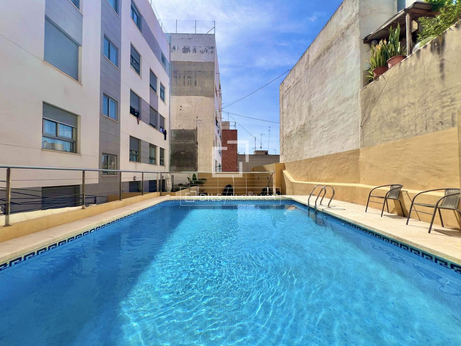 1 slaapkamer Appartement te koop in Alicante stad met zwembad - € 179.000 (Ref: 9793641)