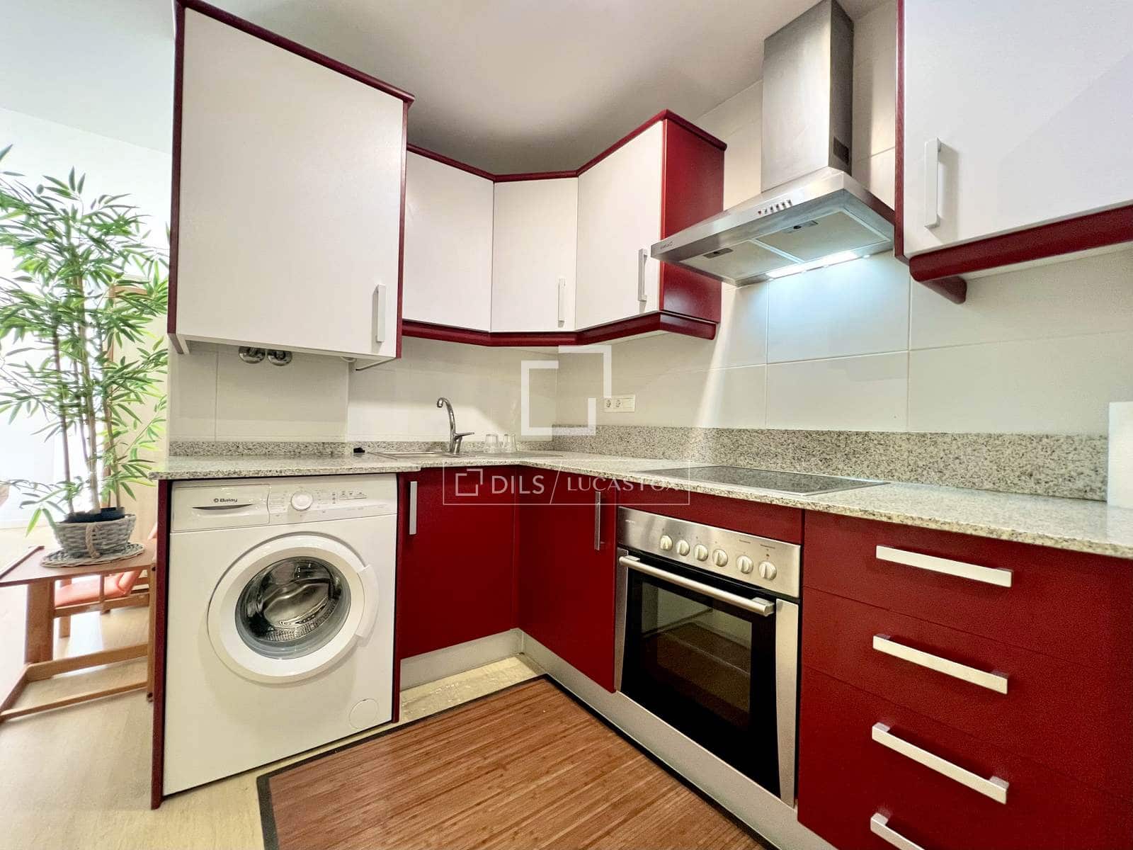 1 slaapkamer Appartement te koop in Alicante stad met zwembad - € 179.000 (Ref: 9793641)