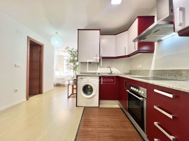 1 slaapkamer Appartement te koop in Alicante stad met zwembad - € 179.000 (Ref: 9793641)