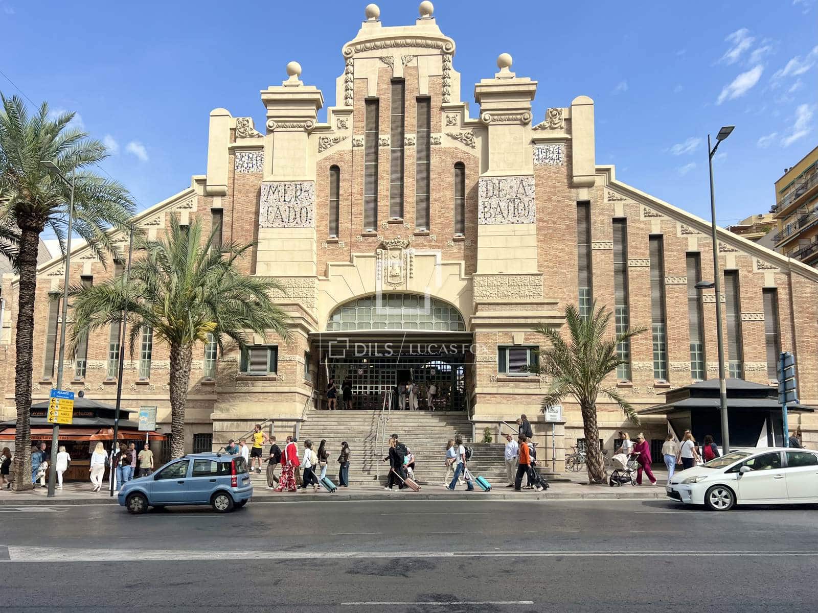 1 slaapkamer Appartement te koop in Alicante stad met zwembad - € 179.000 (Ref: 9793641)