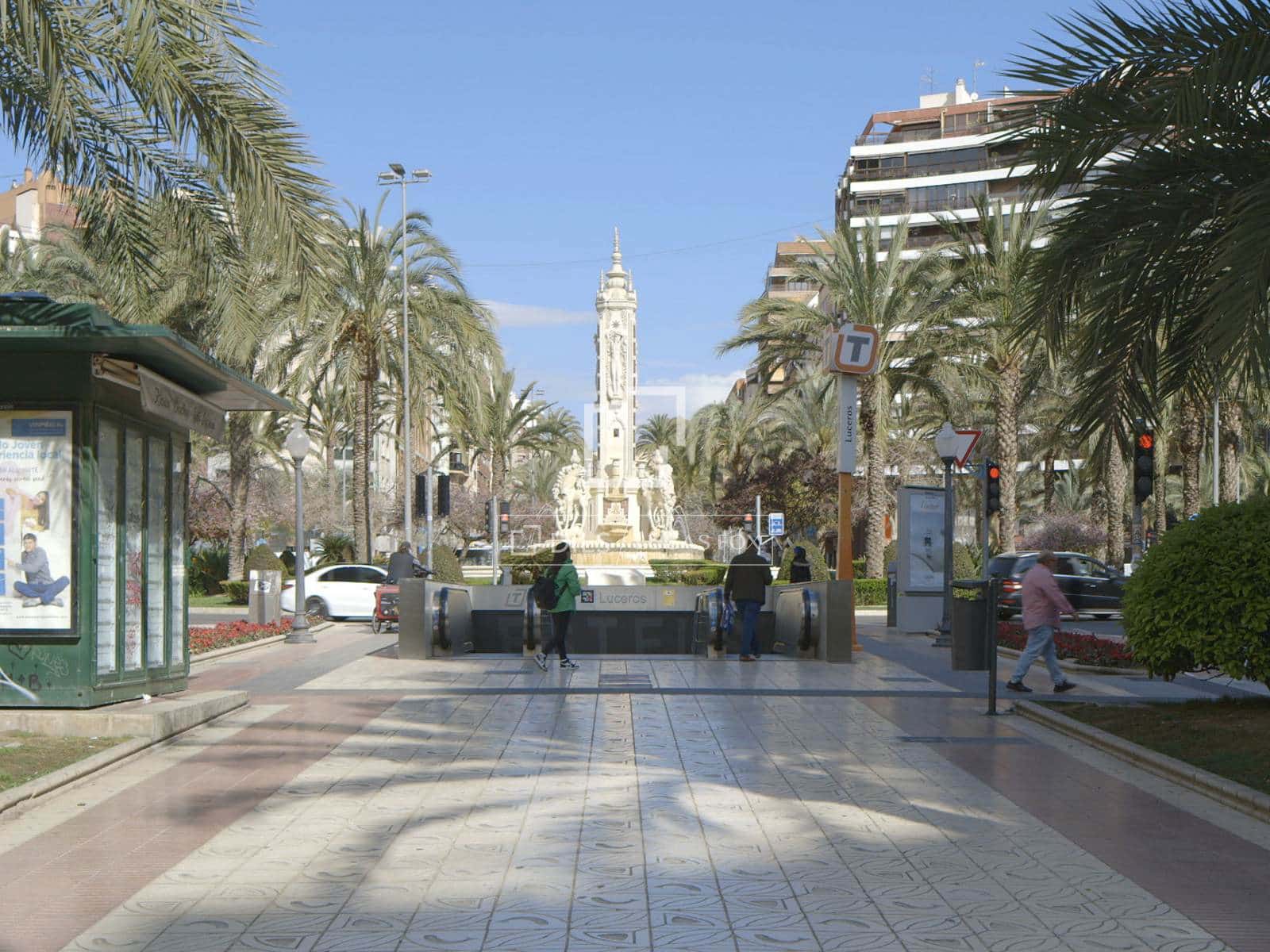 1 slaapkamer Appartement te koop in Alicante stad met zwembad - € 179.000 (Ref: 9793641)