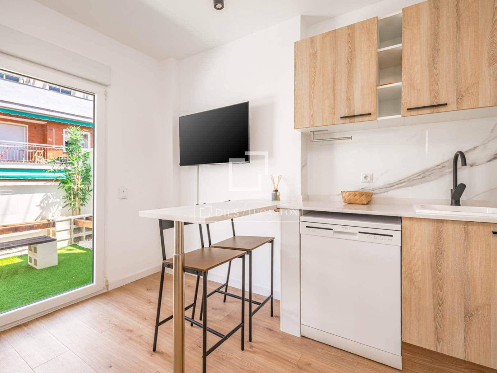 1 bedroom Apartment for rent in Madrid city - € 2,000 (Ref: 9793642)