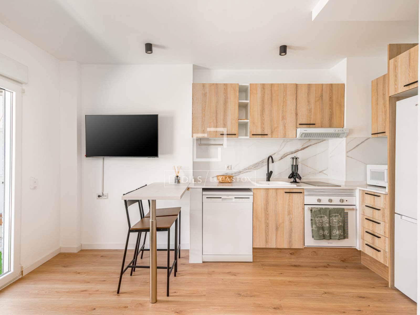 1 bedroom Apartment for rent in Madrid city - € 2,000 (Ref: 9793642)