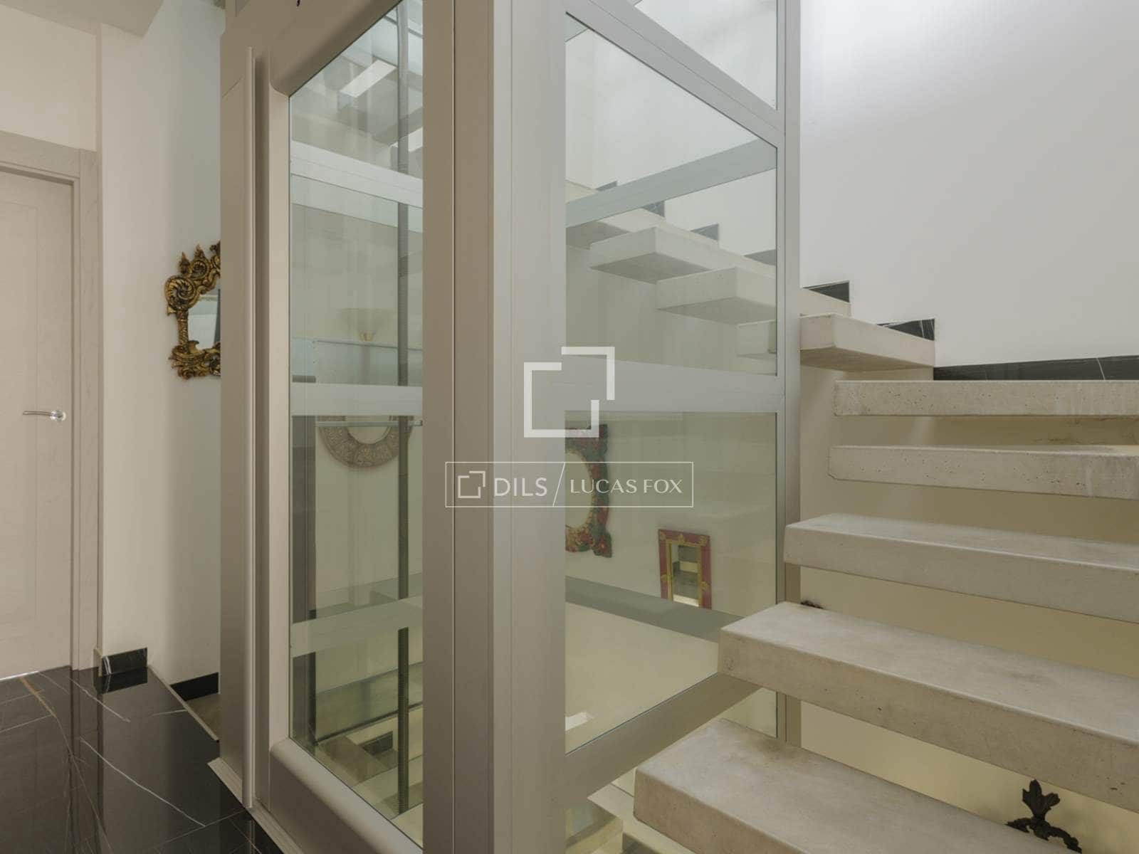 5 Zimmer Villa zu verkaufen in Pozuelo de Alarcon mit Pool Garage - 1.525.000 € (Ref: 9793643)