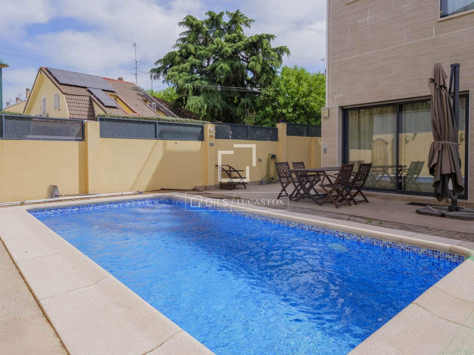 5 Zimmer Villa zu verkaufen in Pozuelo de Alarcon mit Pool Garage - 1.525.000 € (Ref: 9793643)