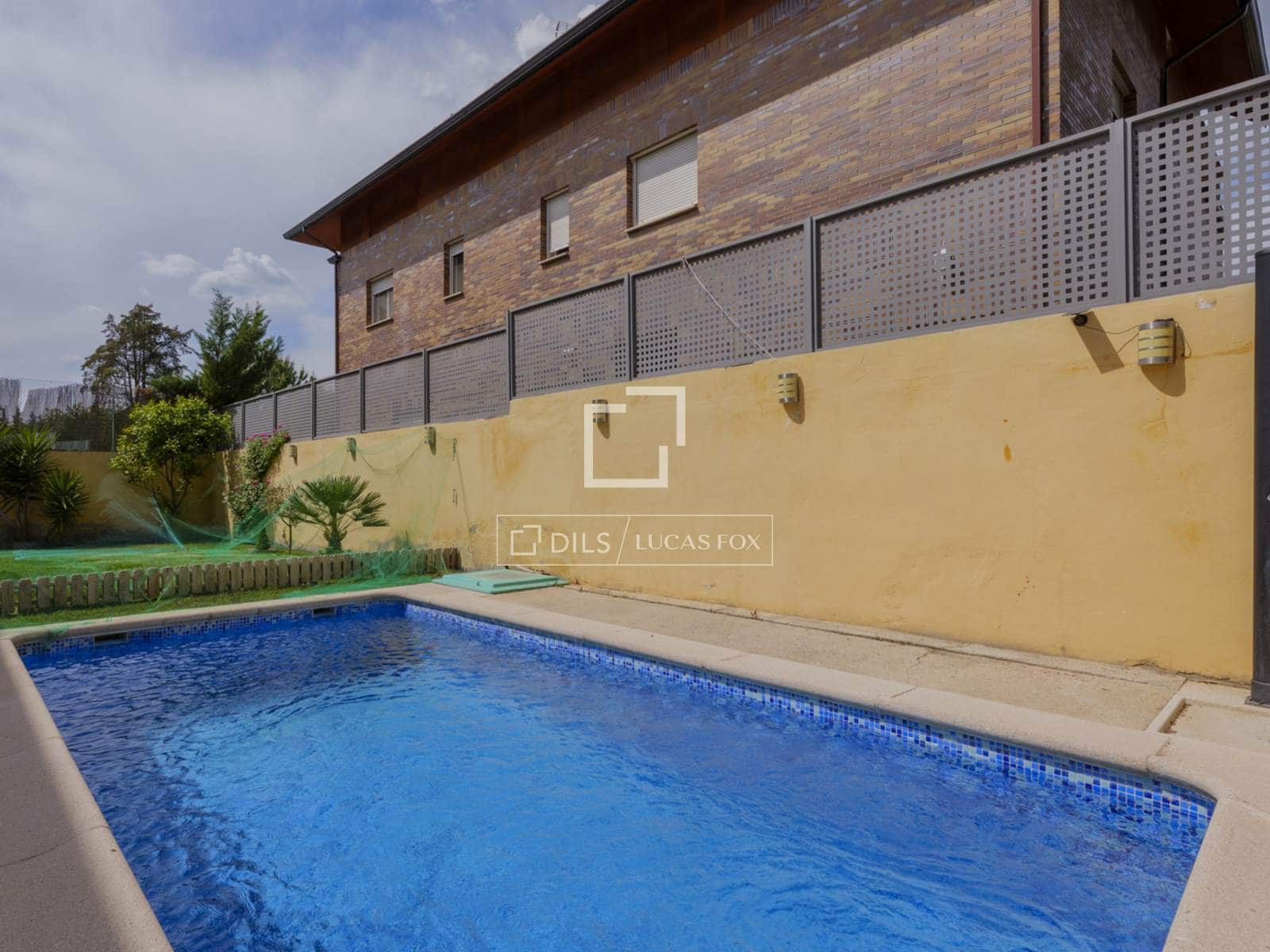 5 Zimmer Villa zu verkaufen in Pozuelo de Alarcon mit Pool Garage - 1.525.000 € (Ref: 9793643)