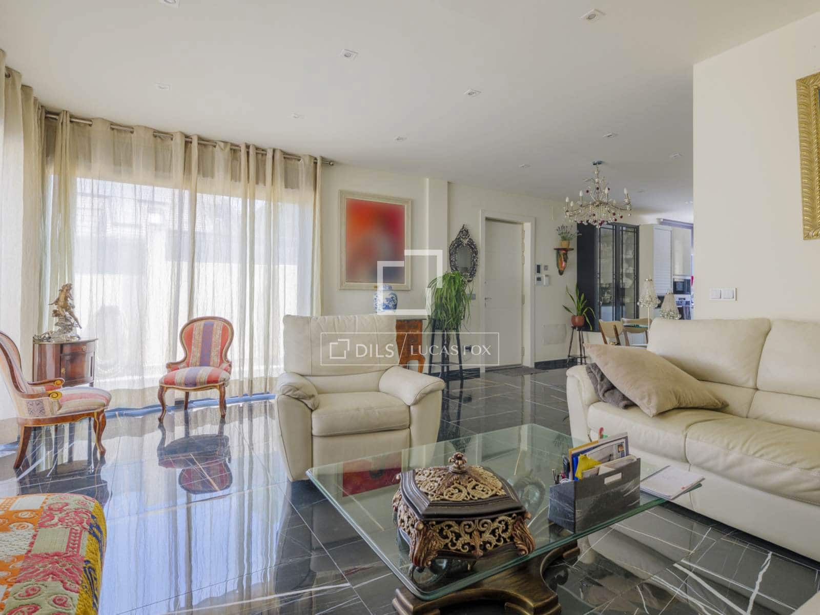 5 Zimmer Villa zu verkaufen in Pozuelo de Alarcon mit Pool Garage - 1.525.000 € (Ref: 9793643)