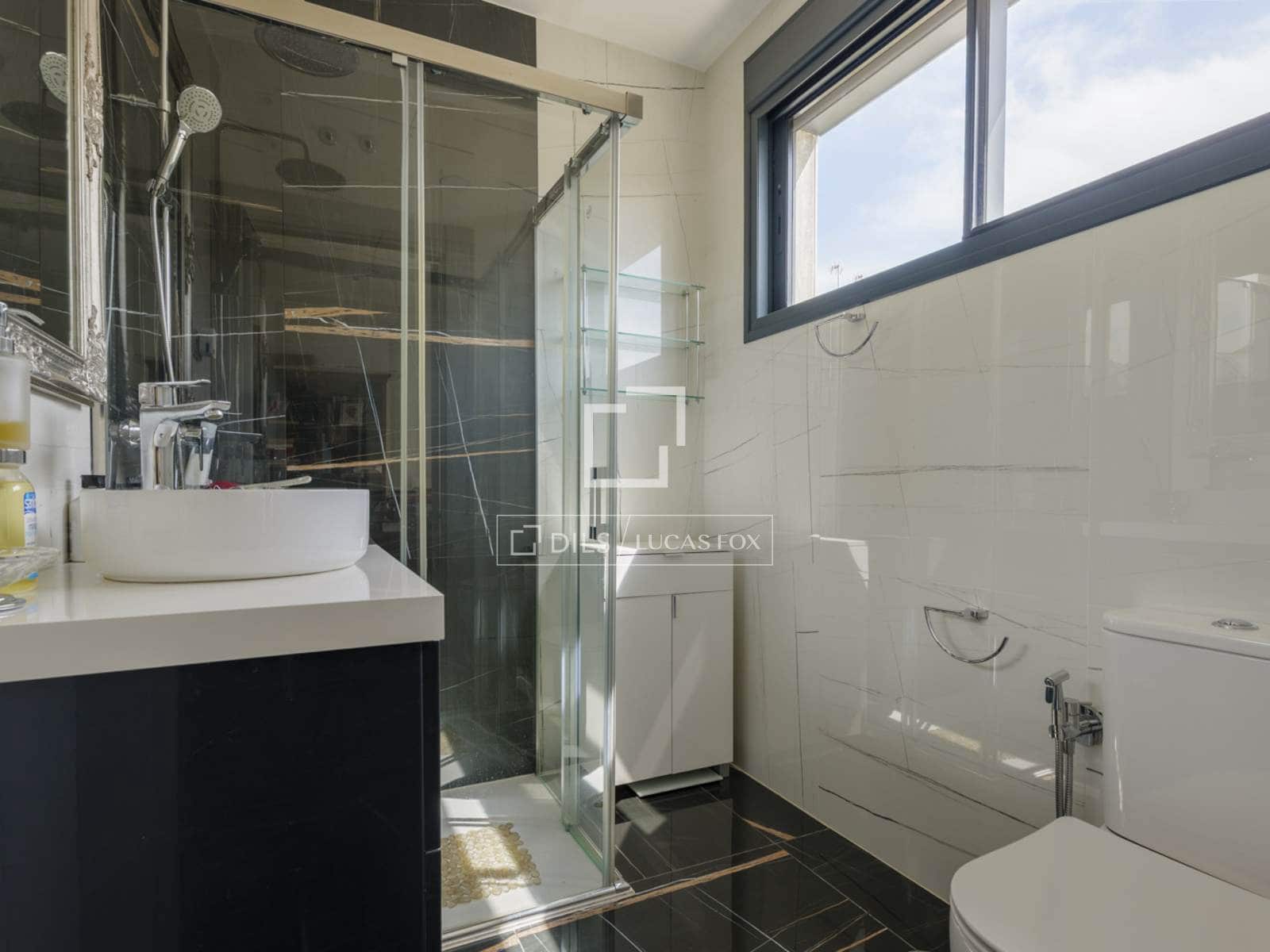 5 Zimmer Villa zu verkaufen in Pozuelo de Alarcon mit Pool Garage - 1.525.000 € (Ref: 9793643)