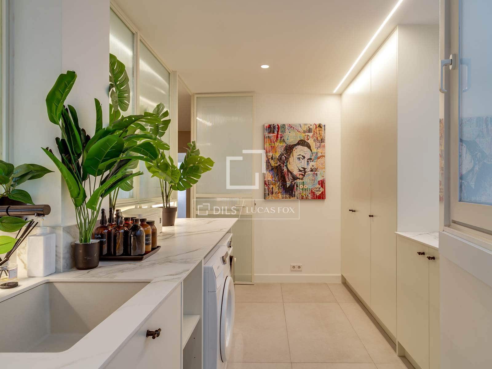 5 sovrum Lägenhet att hyra i Barcelona stad med garage - 8 500 € (Ref: 9795234)