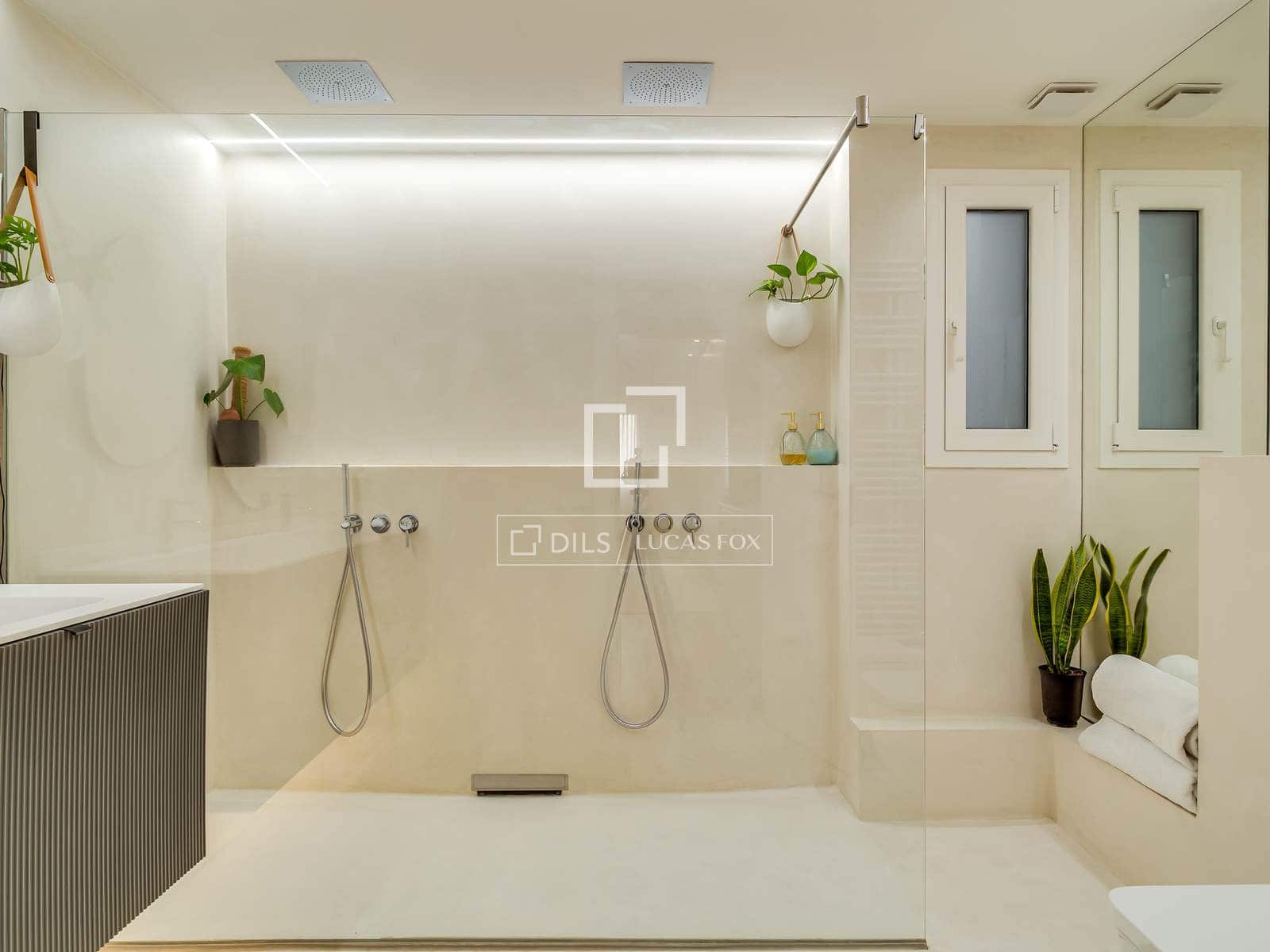 5 sovrum Lägenhet att hyra i Barcelona stad med garage - 8 500 € (Ref: 9795234)