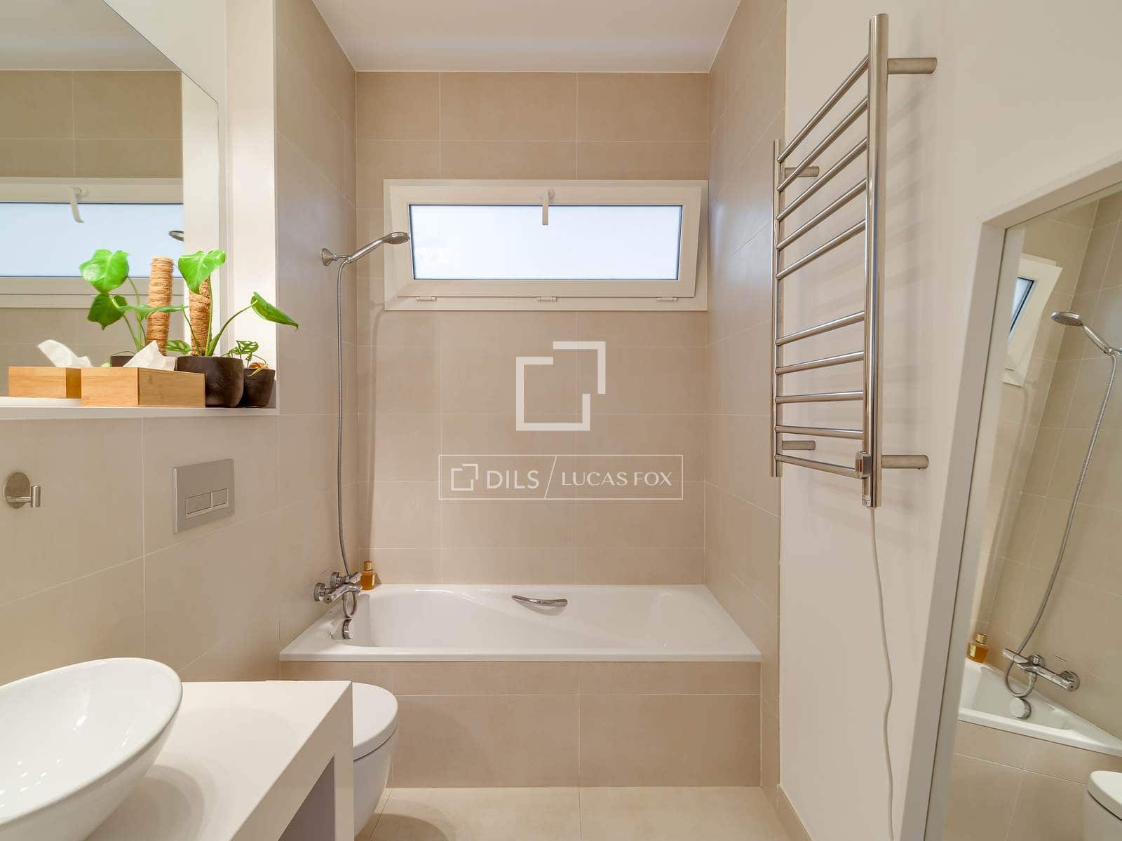 5 sovrum Lägenhet att hyra i Barcelona stad med garage - 8 500 € (Ref: 9795234)