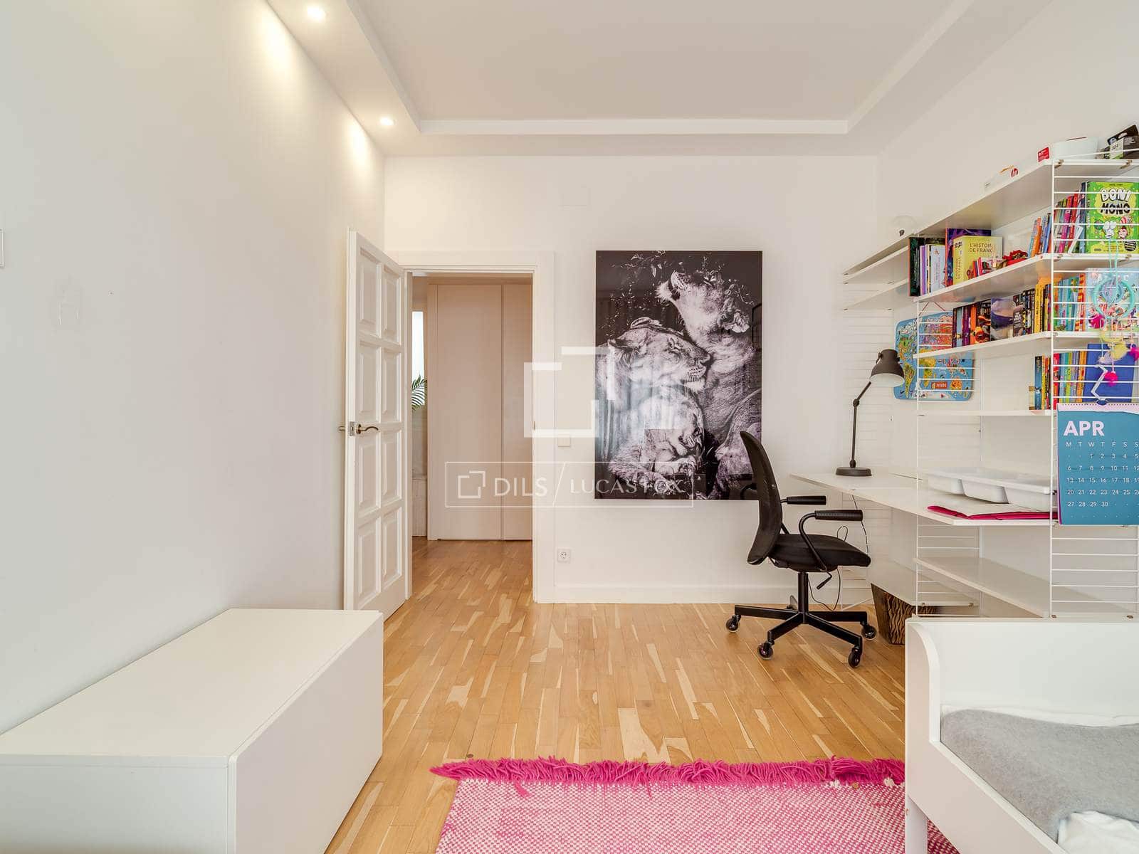 5 sovrum Lägenhet att hyra i Barcelona stad med garage - 8 500 € (Ref: 9795234)