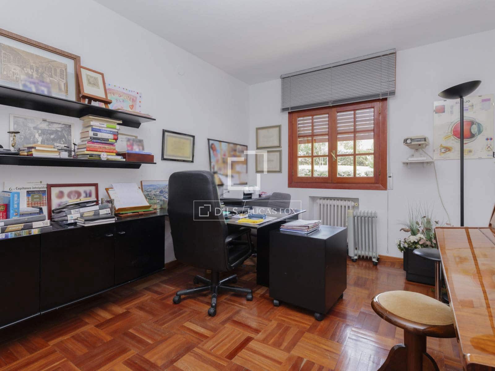 6 soverom Villa til salgs i Boadilla del Monte med svømmebasseng garasje - € 2 100 000 (Ref: 9795236)