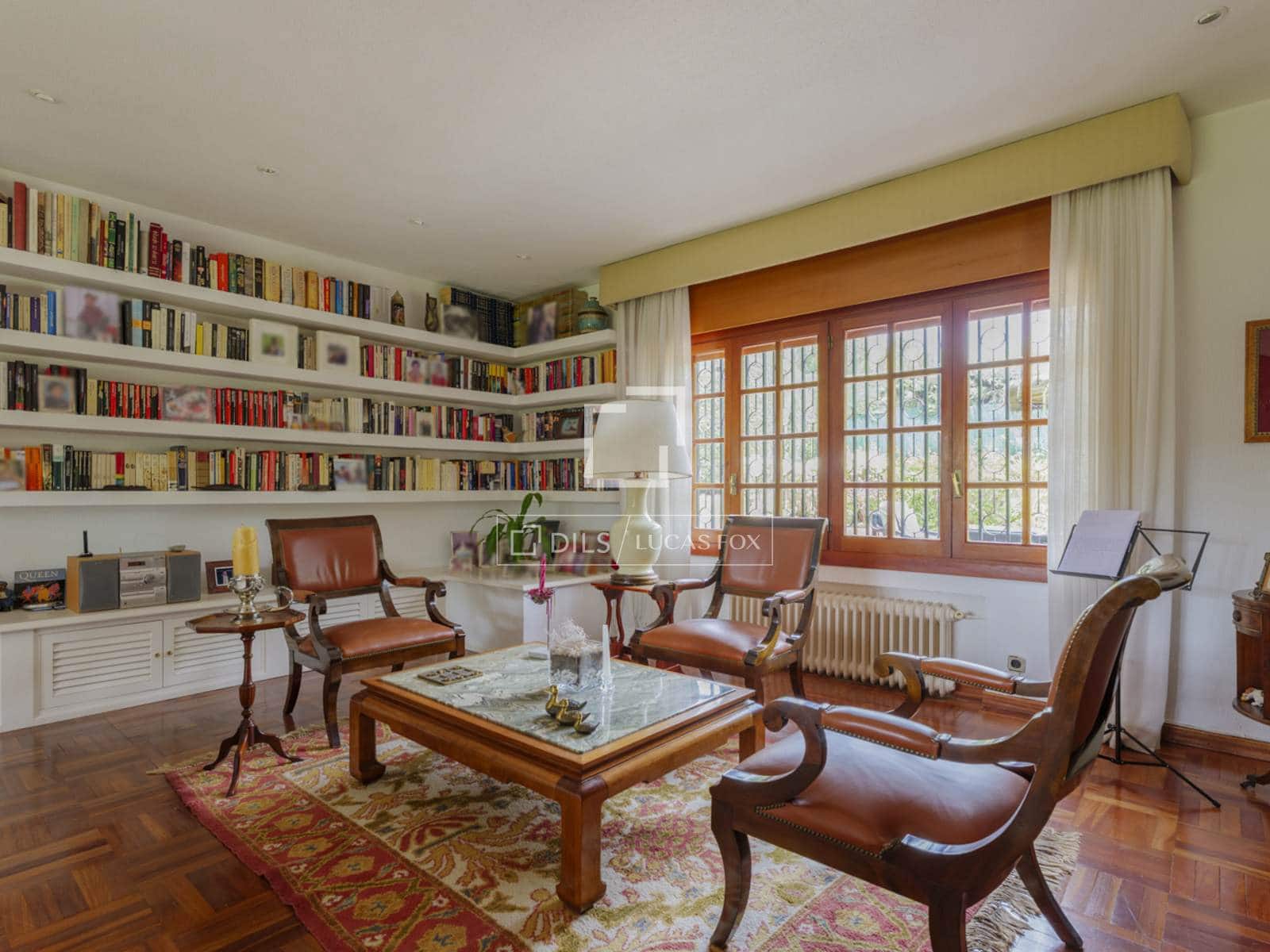 6 soverom Villa til salgs i Boadilla del Monte med svømmebasseng garasje - € 2 100 000 (Ref: 9795236)