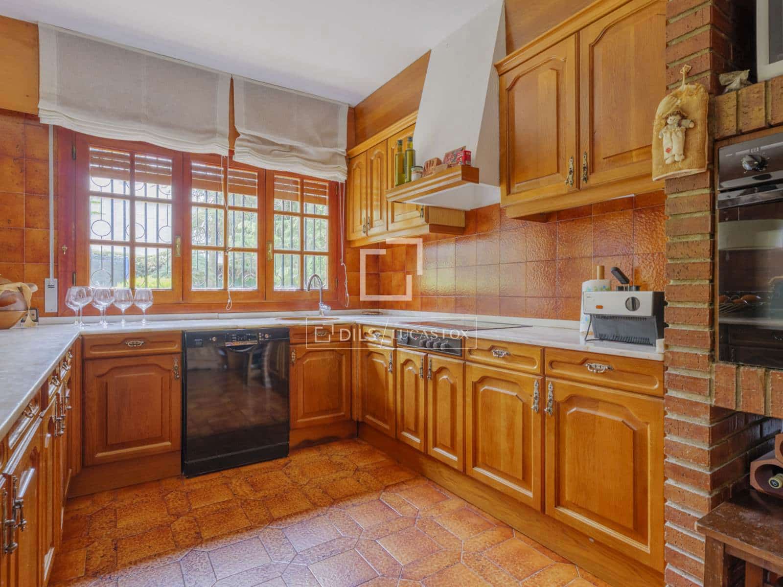 6 soverom Villa til salgs i Boadilla del Monte med svømmebasseng garasje - € 2 100 000 (Ref: 9795236)