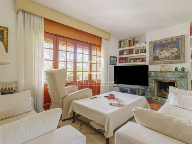 6 soverom Villa til salgs i Boadilla del Monte med svømmebasseng garasje - € 2 100 000 (Ref: 9795236)