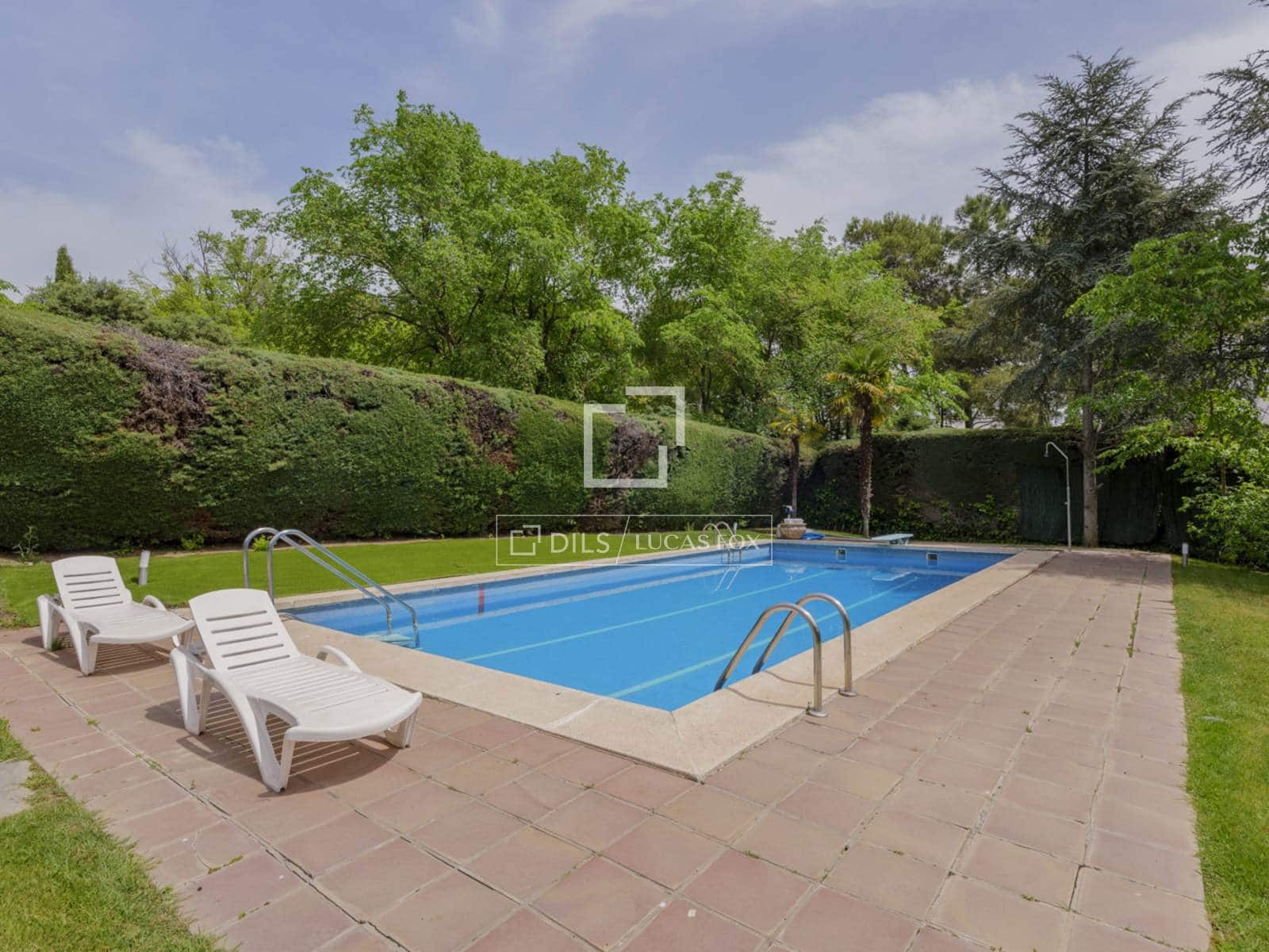 6 soverom Villa til salgs i Boadilla del Monte med svømmebasseng garasje - € 2 100 000 (Ref: 9795236)