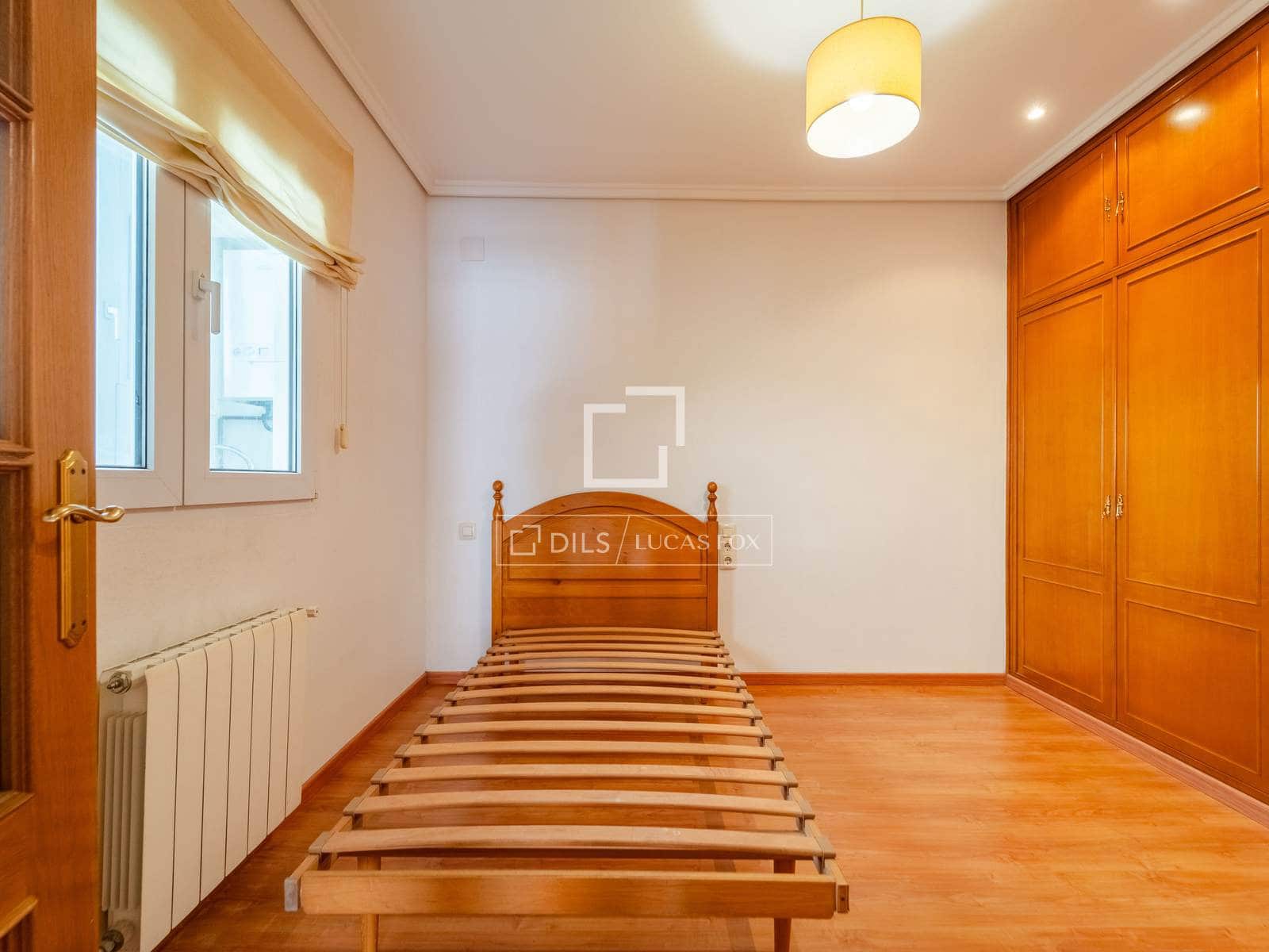 3 sovrum Lägenhet till salu i Valencia stad med garage - 340 000 € (Ref: 9795237)