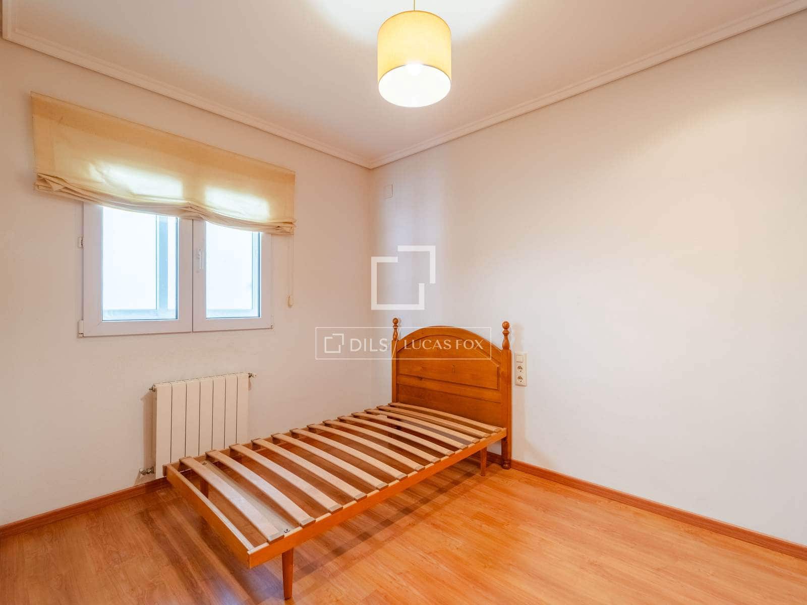 3 sovrum Lägenhet till salu i Valencia stad med garage - 340 000 € (Ref: 9795237)