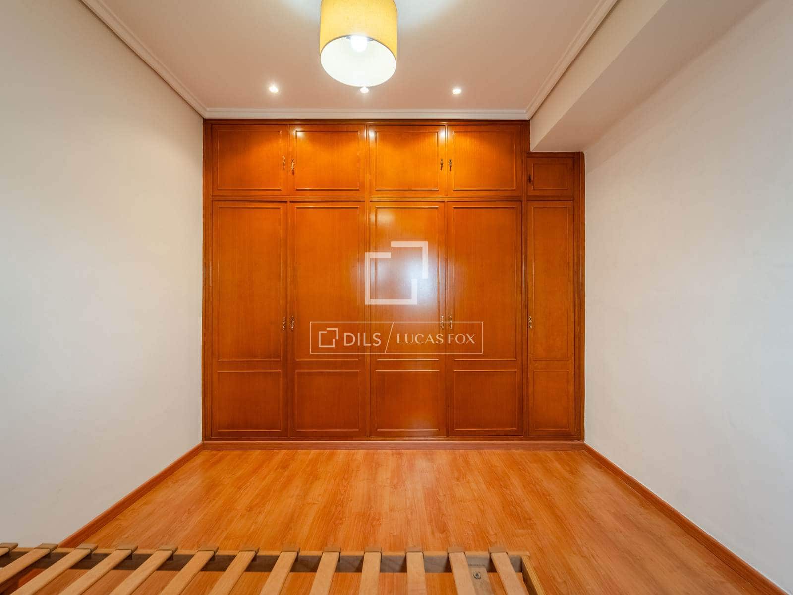 3 sovrum Lägenhet till salu i Valencia stad med garage - 340 000 € (Ref: 9795237)