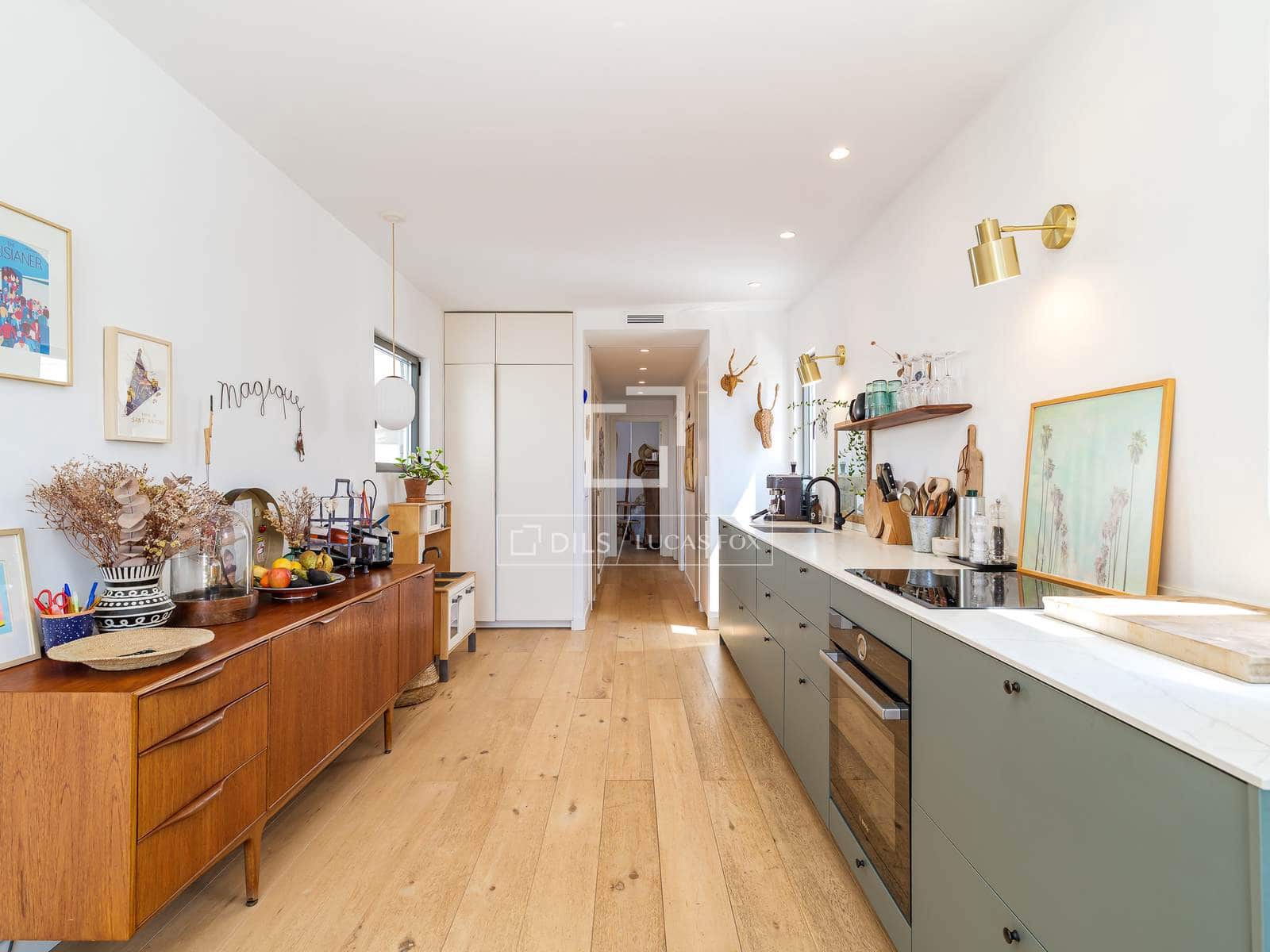 Ático de 3 habitaciones en Barcelona ciudad en venta - 795.000 € (Ref: 9795600)