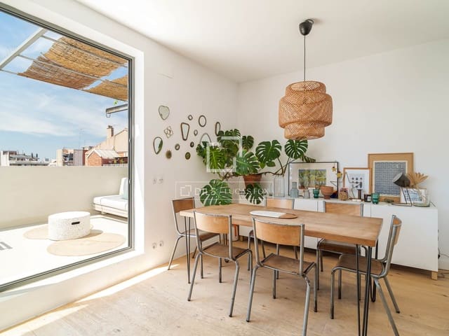 Ático de 3 habitaciones en Barcelona ciudad en venta - 795.000 € (Ref: 9795600)