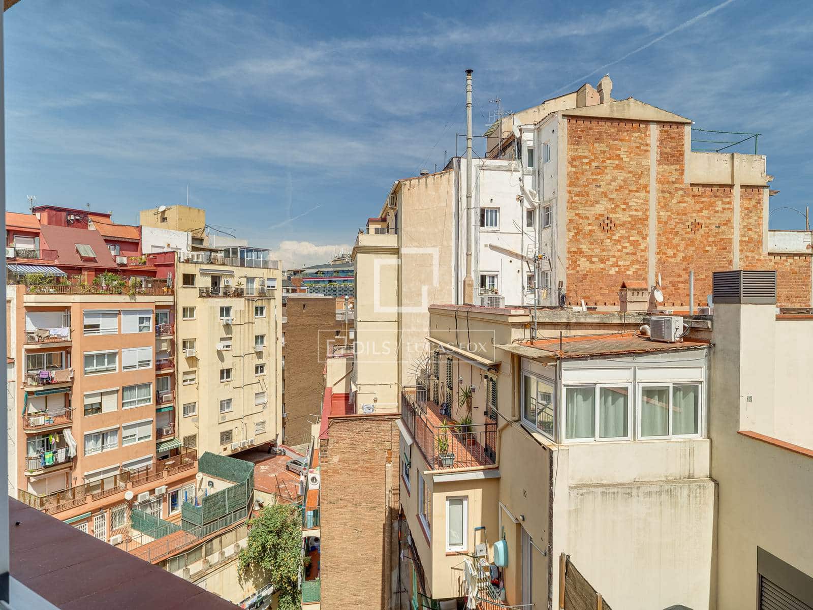Ático de 3 habitaciones en Barcelona ciudad en venta - 795.000 € (Ref: 9795600)