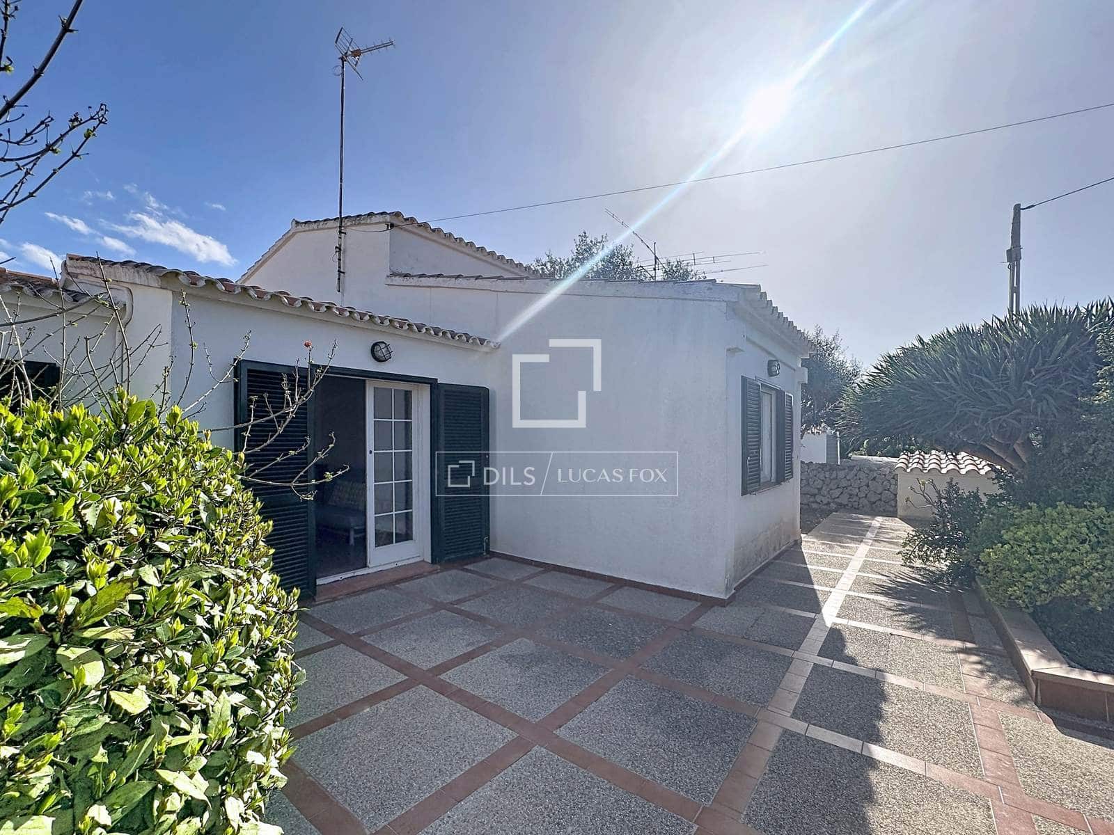 5 sypialnia Willa na sprzedaż w Es Castell z basenem - 690 000 € (Ref: 9795601)